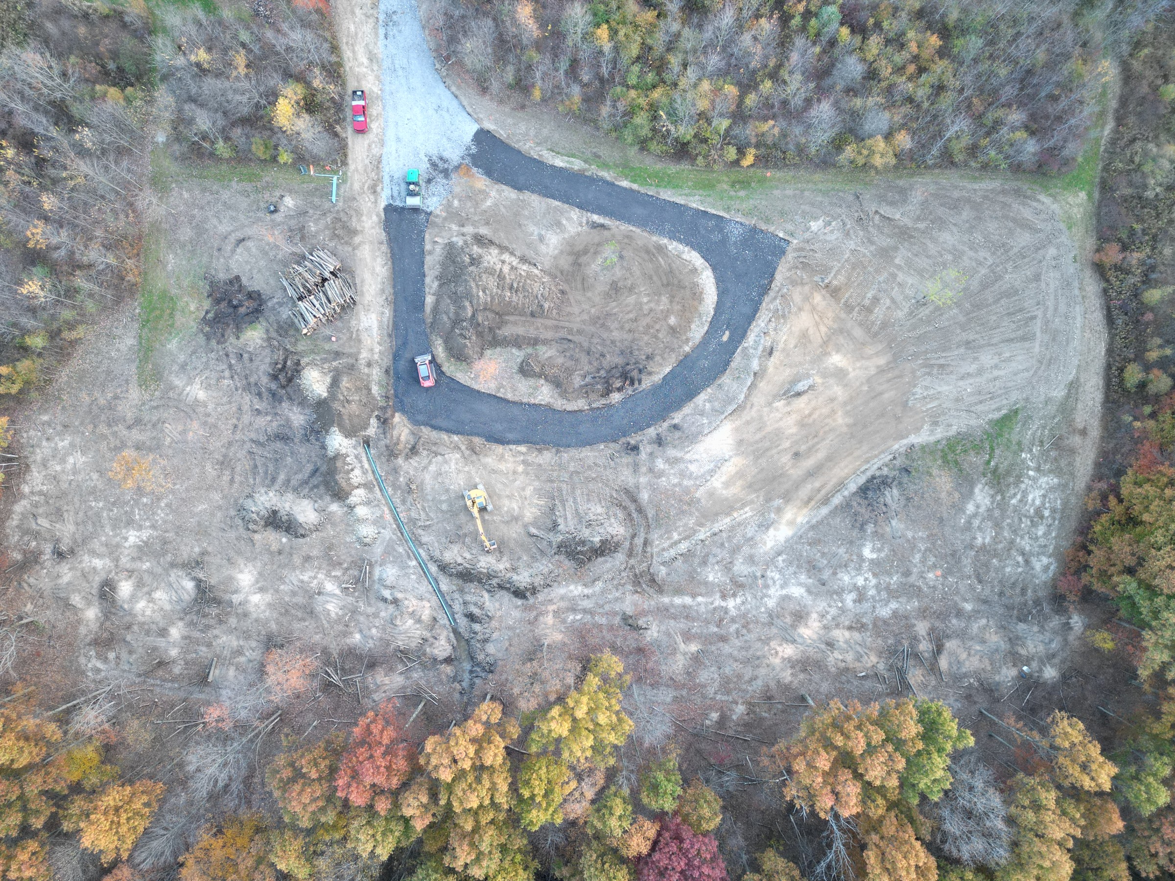 Single-Family Home with Garage - Image 3