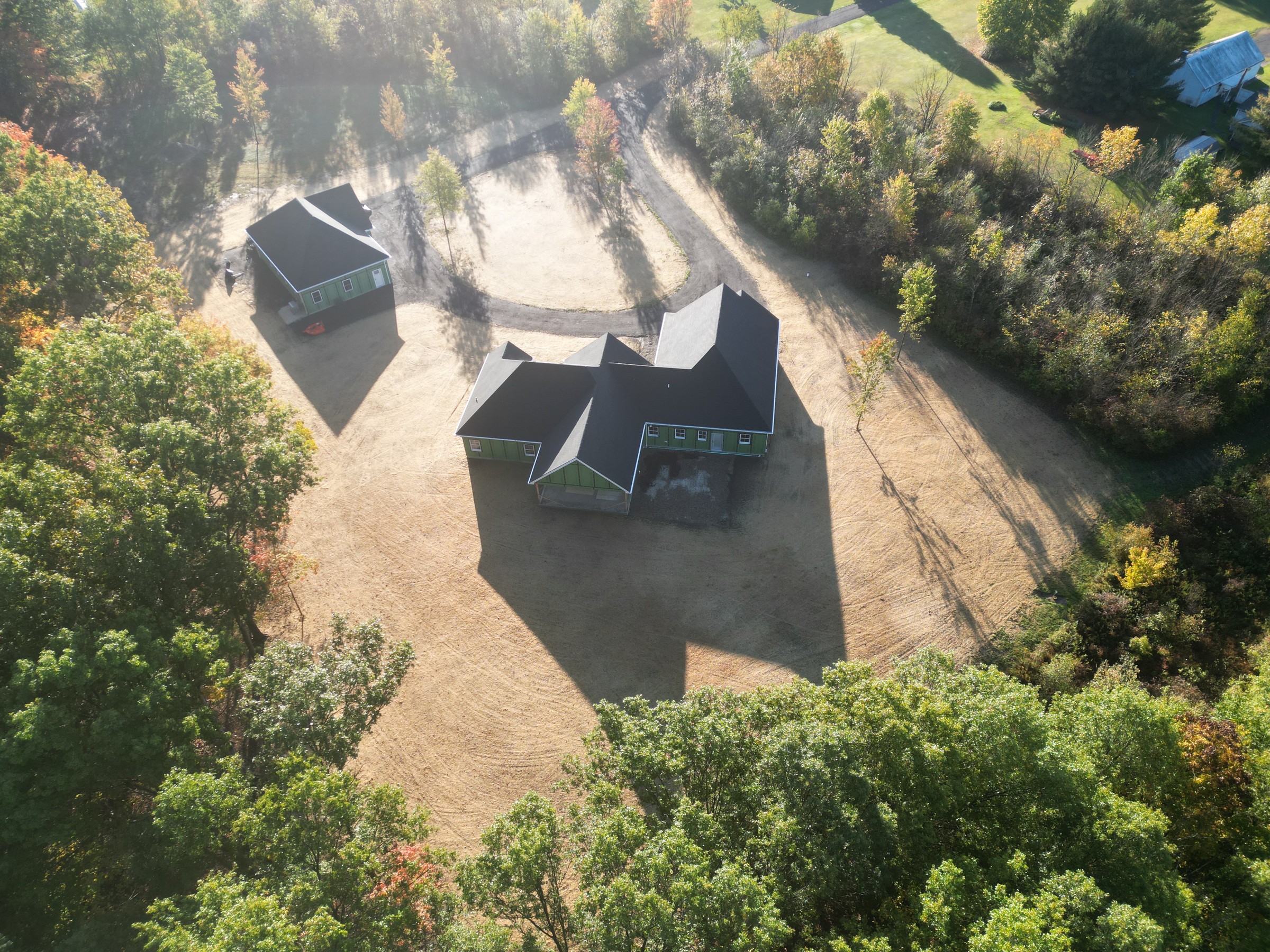 Single-Family Home with Garage - Image 8